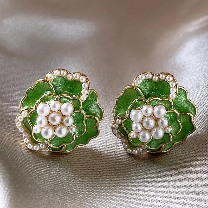 Pearl-Accented Flower-Shaped Stud Earrings