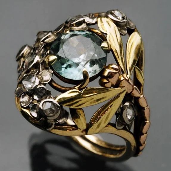 Floral Engraved Gemstone Statement Ring
