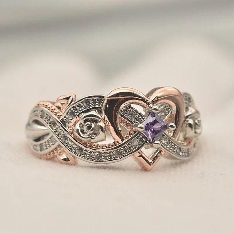 Two-Tone Heart Filigree Ring
