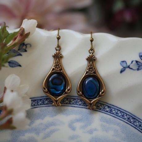 Vintage Ornate Teardrop Dangle Earrings