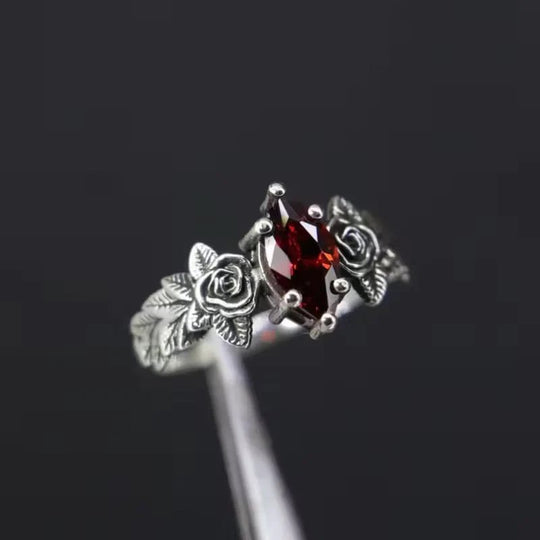 Sterling Silver Motif Ring