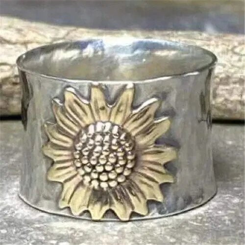 Two-Tone Sunflower Statement Ring