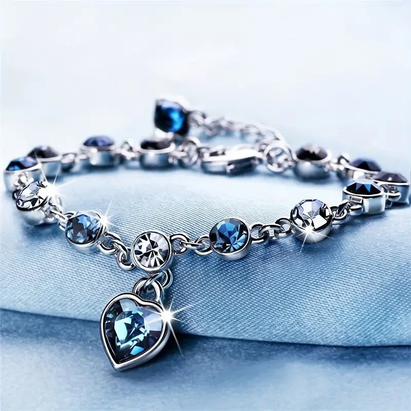 Heart Charm Link Bracelet