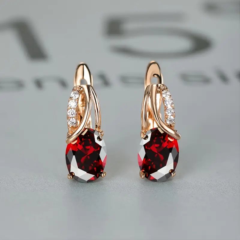 Gold Teardrop Drop Earrings