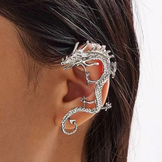 Silver Dragon Detailed Ear Cuff