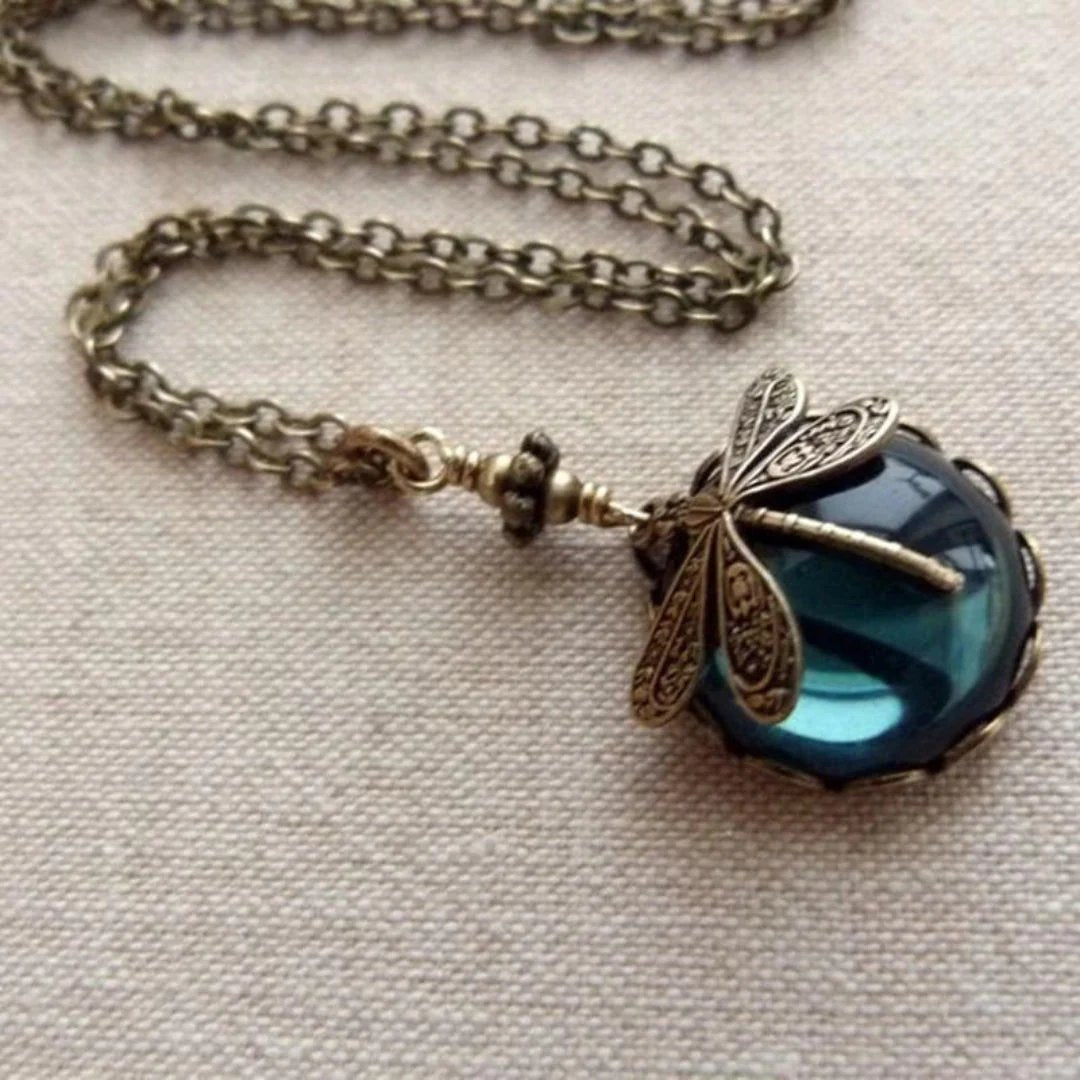 Antique Bronze Chain Dragonfly Pendant Necklace
