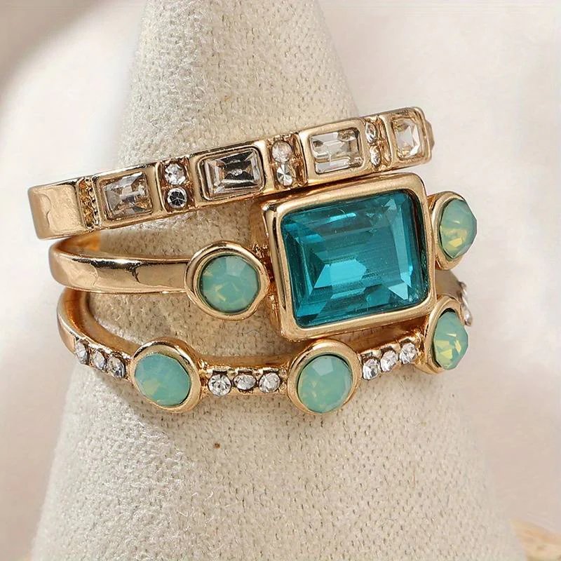 Stackable Gold Ring Set