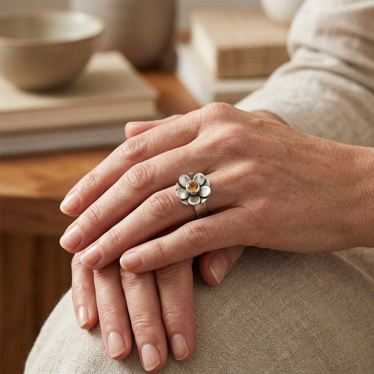 Sterling Silver Daisy Center Stone Ring