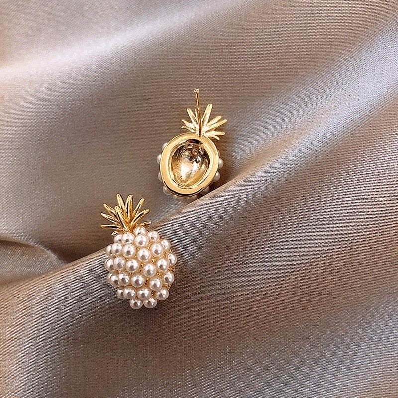 Clustered Pearl Pineapple Stud Earrings