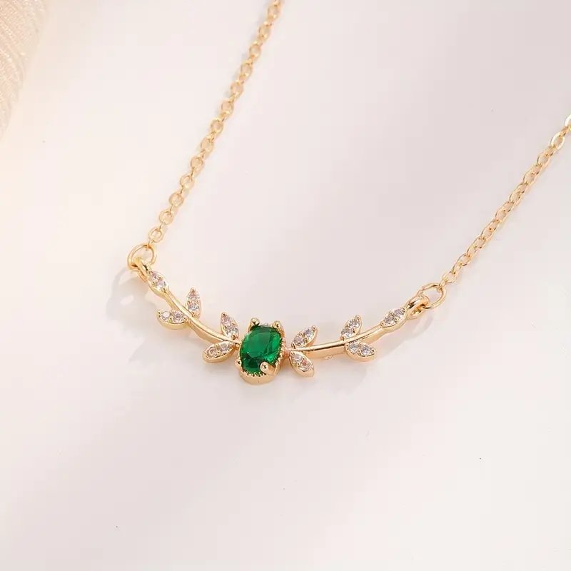 Delicate Chain Emerald Pendant Necklace