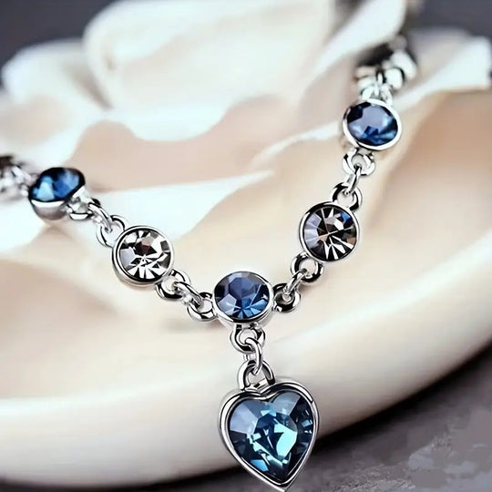 Heart Charm Link Bracelet