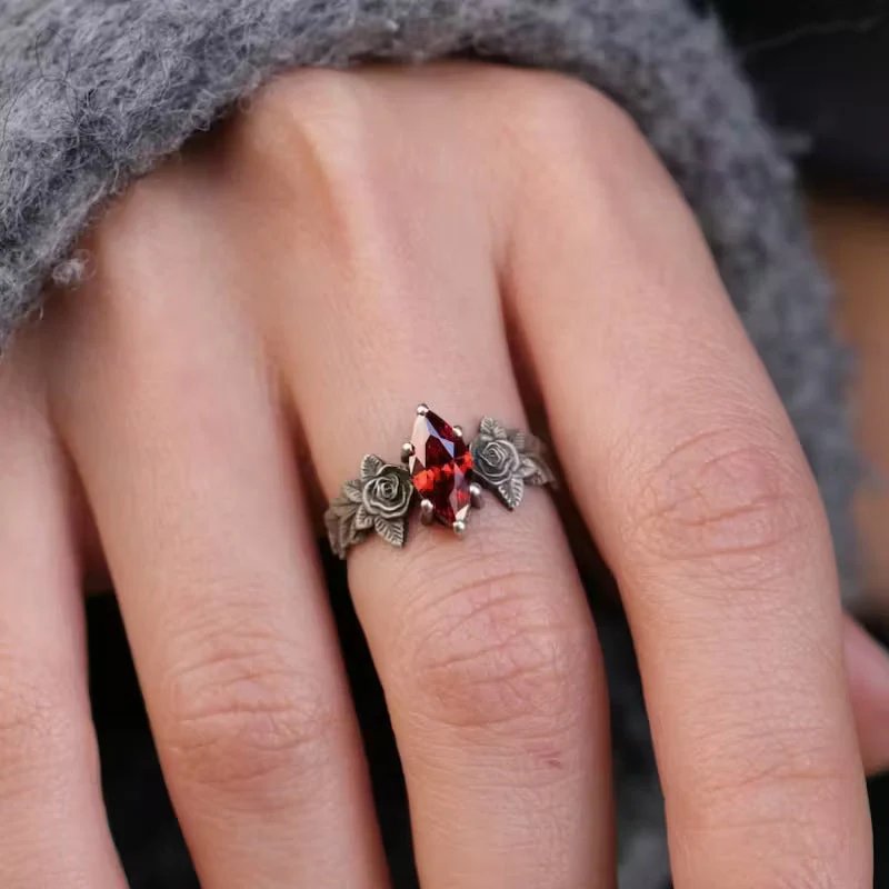 Sterling Silver Motif Ring