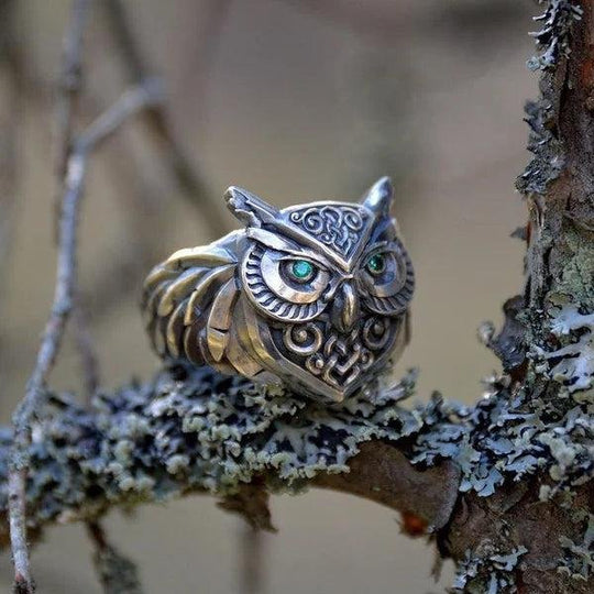 Sterling Silver Emerald Eye Owl Ring
