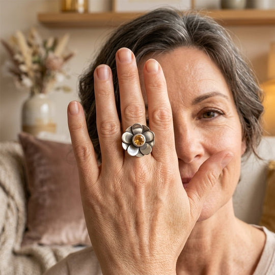 Sterling Silver Daisy Center Stone Ring